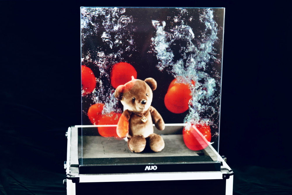 ���_�Դ�����Micro LED�@ʾ���g����֮͸���@ʾ�����߂�ߴ�͸�����@��������������ƴ��֮���ԣ��ɏV��������ǻ��Ƅ����������������t���ȶ�Ԫ����